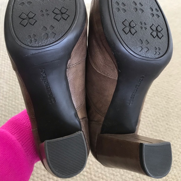 Naturalizer Leather Booties Size 7 - Picture 5 of 5